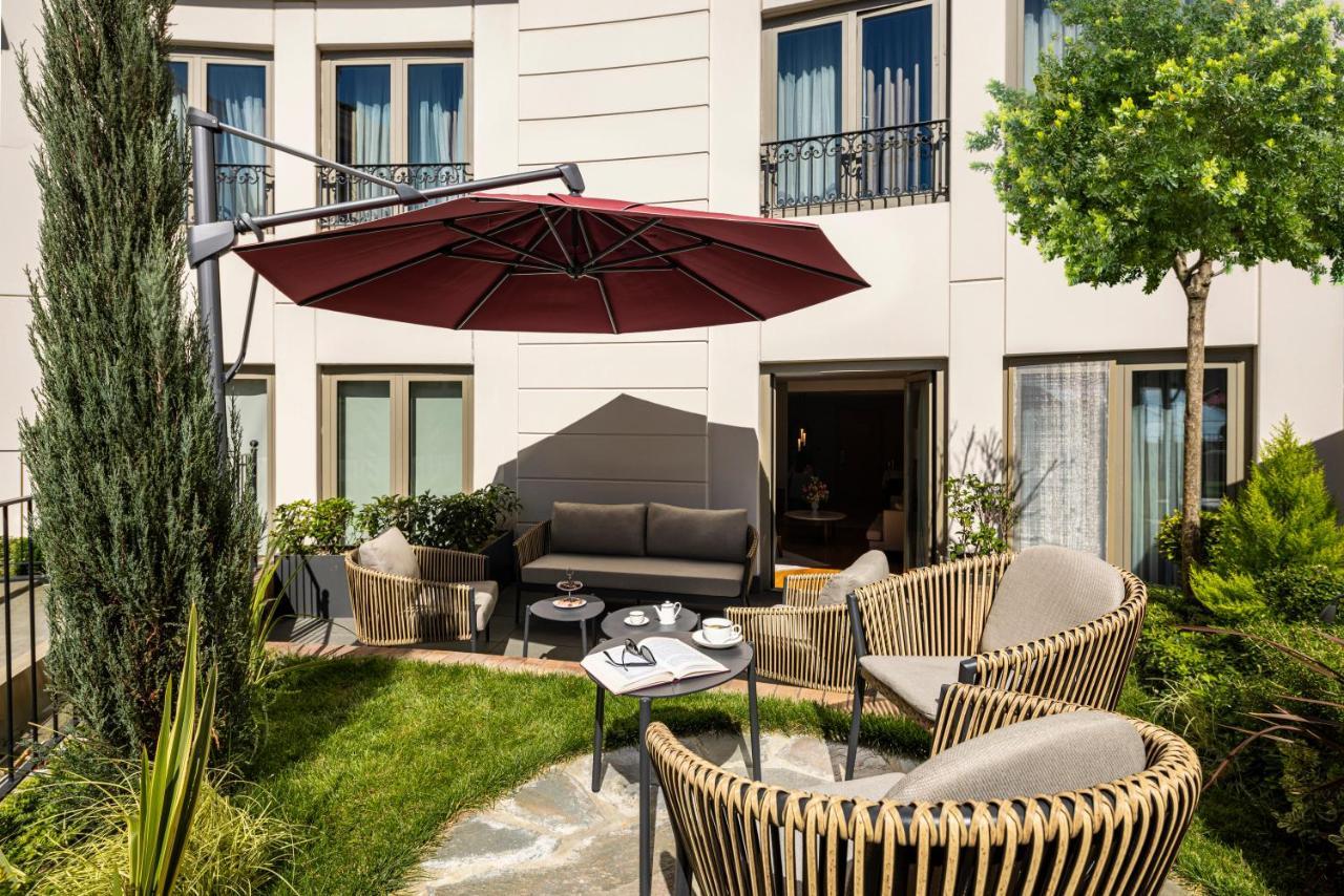 Unità Abitativa nel Residence del CVK Park Bosphorus Hotel con 2 Camere da Letto e Terrazza con Vista sul Giardino